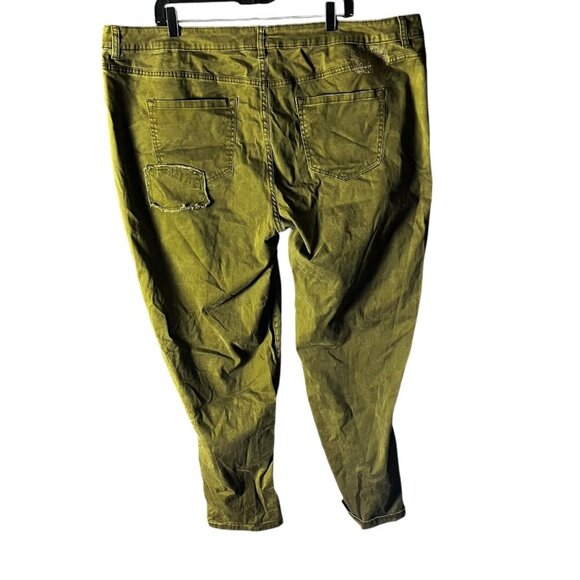 Lane Bryant Women's Size 24 Green Jeans With Distressed Patchwork Design - Picture 2 of 12